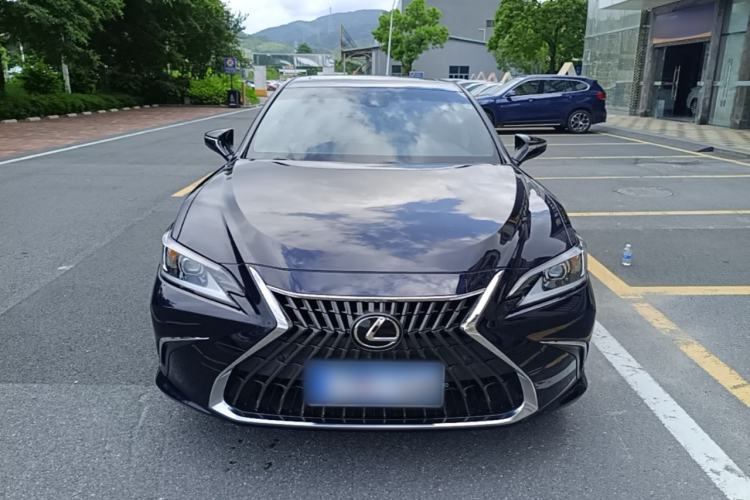 Used Lexus ES 2022 200 Excellence Edition Front