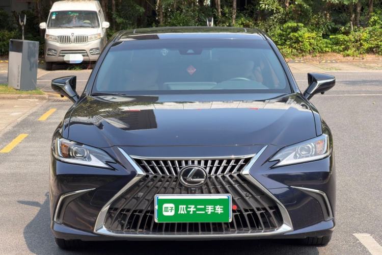 Used Lexus ES 2022 200 Excellence Edition Front