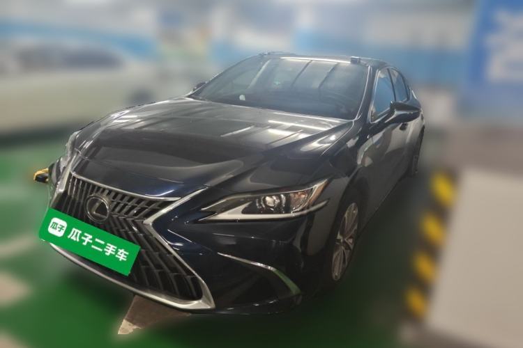 Used Lexus ES 2022 300h Excellence Edition Guazi used car, China used car export, Used car for sale, Used cars, Cheapest cars for sale