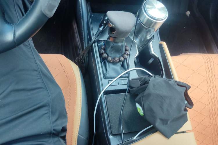 Used Lexus ES 2022 200 Excellence Edition Gear Lever