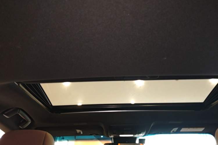 Used Lexus ES 2022 200 Excellence Edition Headliner