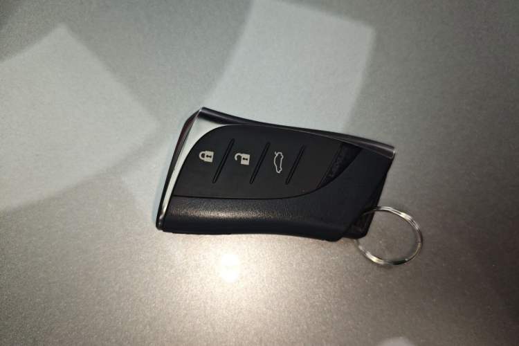 Used Lexus ES 2022 200 Excellence Edition Interior 1