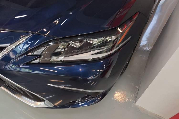 Used Lexus ES 2022 200 Excellence Edition Left Front Headlight