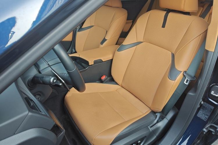 Used Lexus ES 2022 260 Excellence Edition Left Front Seat