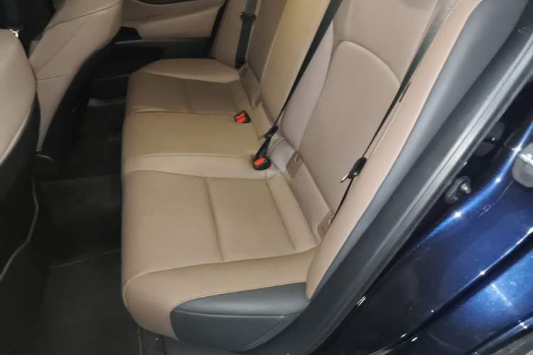 Used Lexus ES 2022 200 Luxury Edition Left Rear Seat