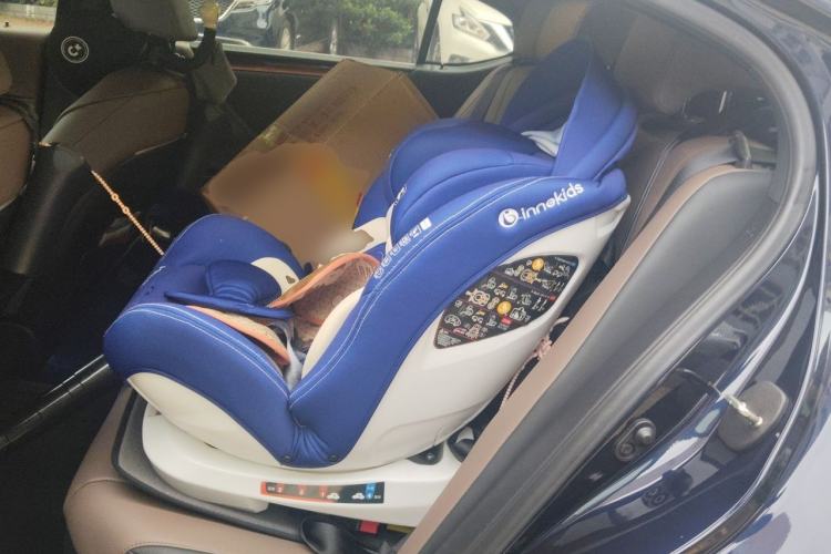 Used Lexus ES 2022 300h Excellence Edition Left Rear Seat