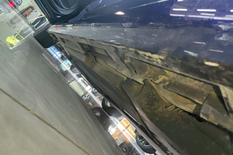 Used Lexus ES 2022 200 Excellence Edition Left Side Sill