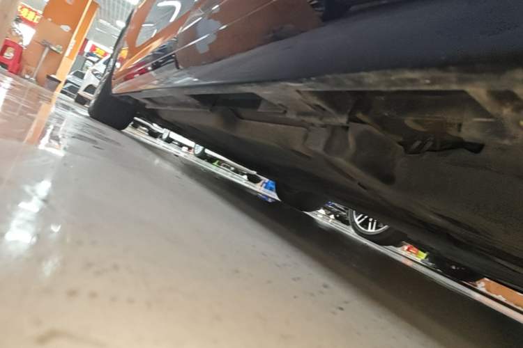Used Lexus ES 2022 200 Excellence Edition Left Side Sill