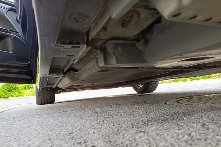 Used Lexus ES 2022 200 Excellence Edition Left Side Sill