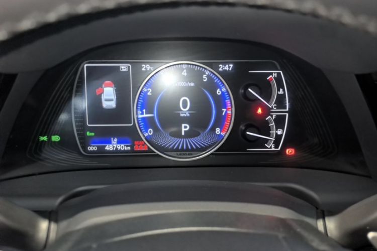 Used Lexus ES 2022 200 Excellence Edition Odometer Close Up