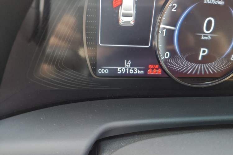 Used Lexus ES 2022 260 Excellence Edition Odometer Close Up