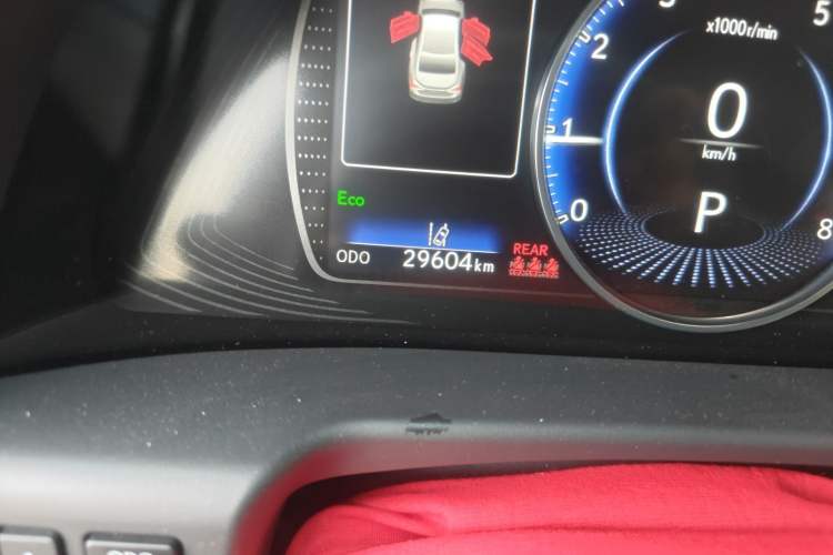 Used Lexus ES 2022 200 Excellence Edition Odometer Close Up