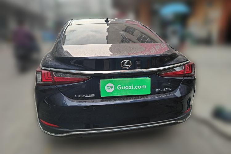 Used Lexus ES 2022 200 Excellence Edition Rear