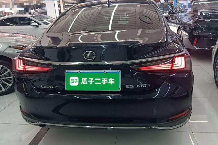 Used Lexus ES 2022 200 Excellence Edition Rear