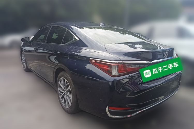 Used Lexus ES 2022 200 Excellence Edition Rear Left 45 Deg