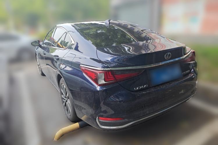 Used Lexus ES 2022 260 Excellence Edition Rear Left 45 Deg