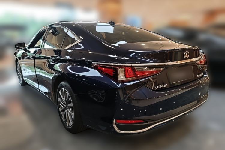 Used Lexus ES 2022 200 Excellence Edition Rear Left 45 Deg