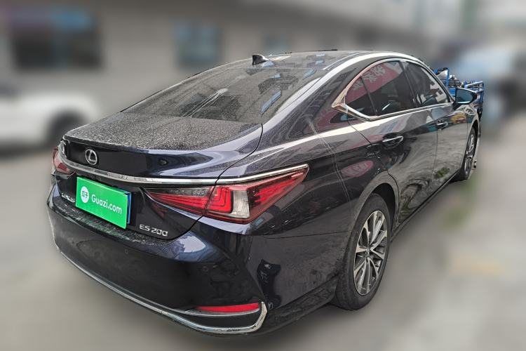 Used Lexus ES 2022 200 Excellence Edition Rear Right 45 Deg