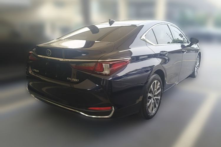 Used Lexus ES 2022 200 Excellence Edition Rear Right 45 Deg