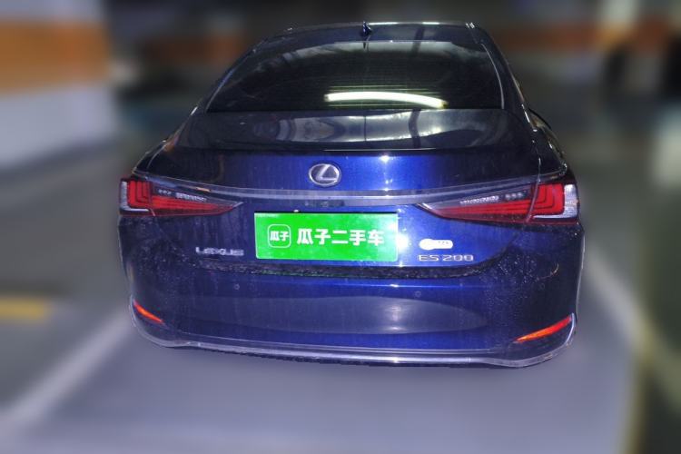 Used Lexus ES 2022 200 Excellence Edition Rear