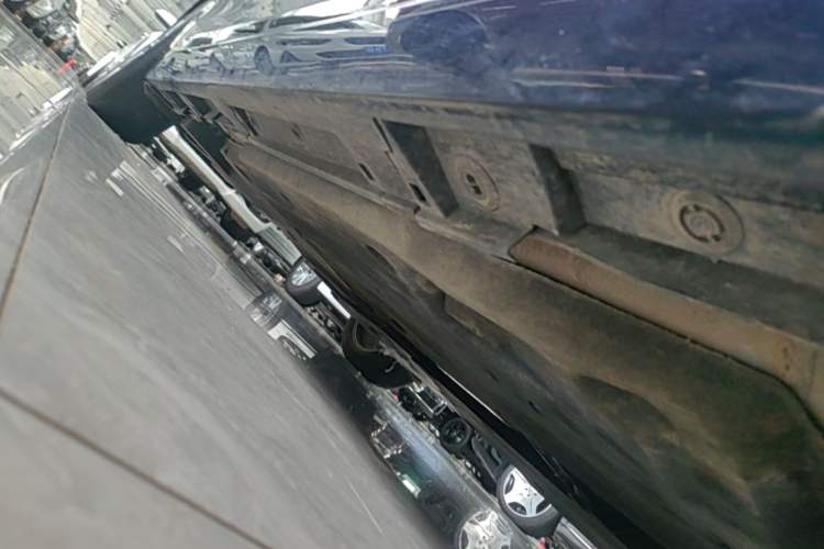 Used Lexus ES 2022 200 Excellence Edition Right Side Sill