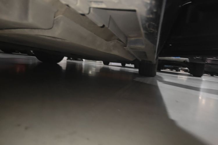 Used Lexus ES 2022 200 Excellence Edition Right Side Sill