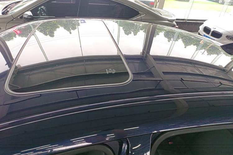Used Lexus ES 2022 200 Excellence Edition Roof