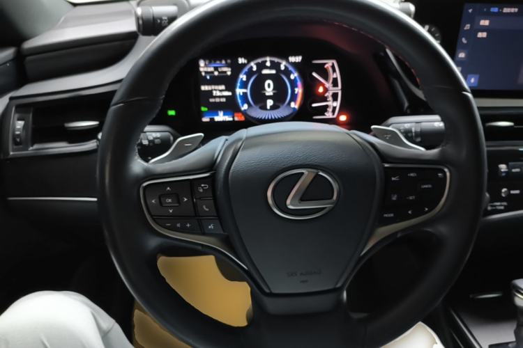Used Lexus ES 2022 200 Excellence Edition Steering Wheel