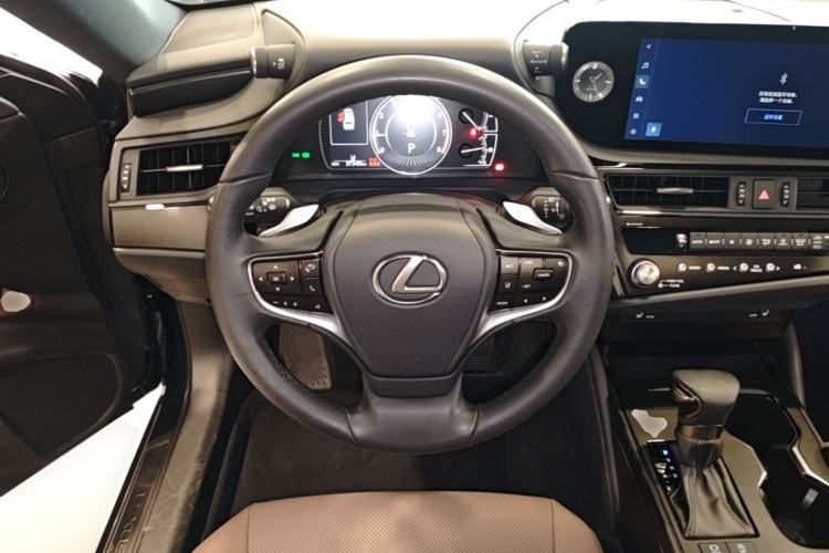 Used Lexus ES 2022 200 Excellence Edition Steering Wheel