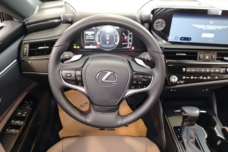 Used Lexus ES 2022 200 Excellence Edition Steering Wheel