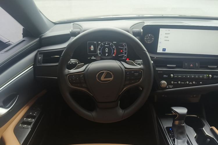 Used Lexus ES 2022 200 Excellence Edition Steering Wheel