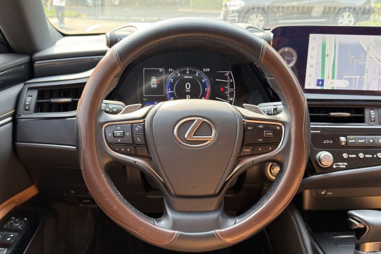 Used Lexus ES 2022 200 Excellence Edition Steering Wheel