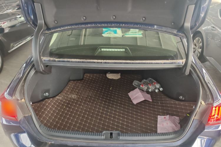 Used Lexus ES 2022 200 Excellence Edition Trunk