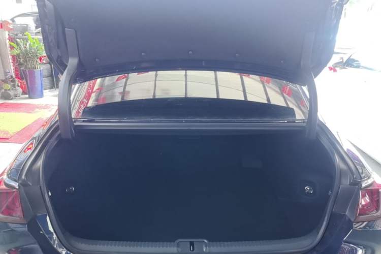 Used Lexus ES 2022 200 Excellence Edition Trunk
