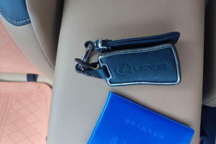 Used Lexus ES 2022 200 Excellence Edition Vehicle Key