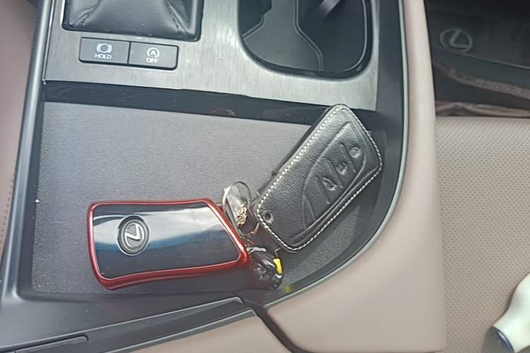 Used Lexus ES 2022 200 Excellence Edition Vehicle Key