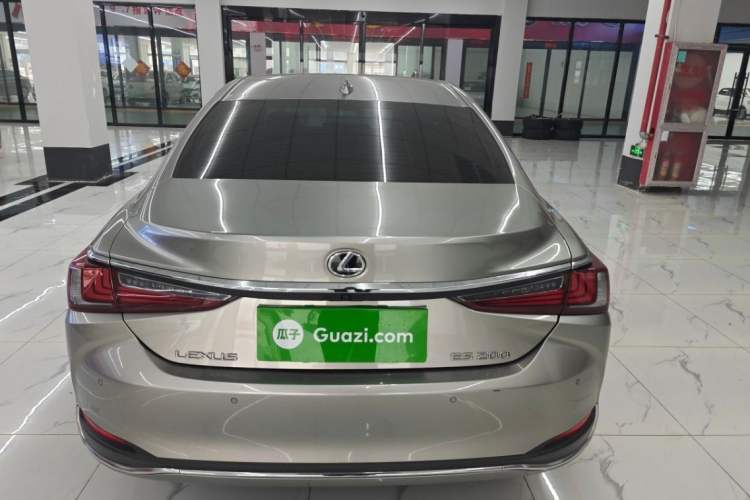 Used Lexus ES 2022 200 Excellence Edition Exterior 4