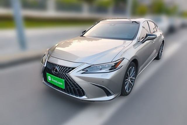 Used Lexus ES 2022 300h Deluxe Edition