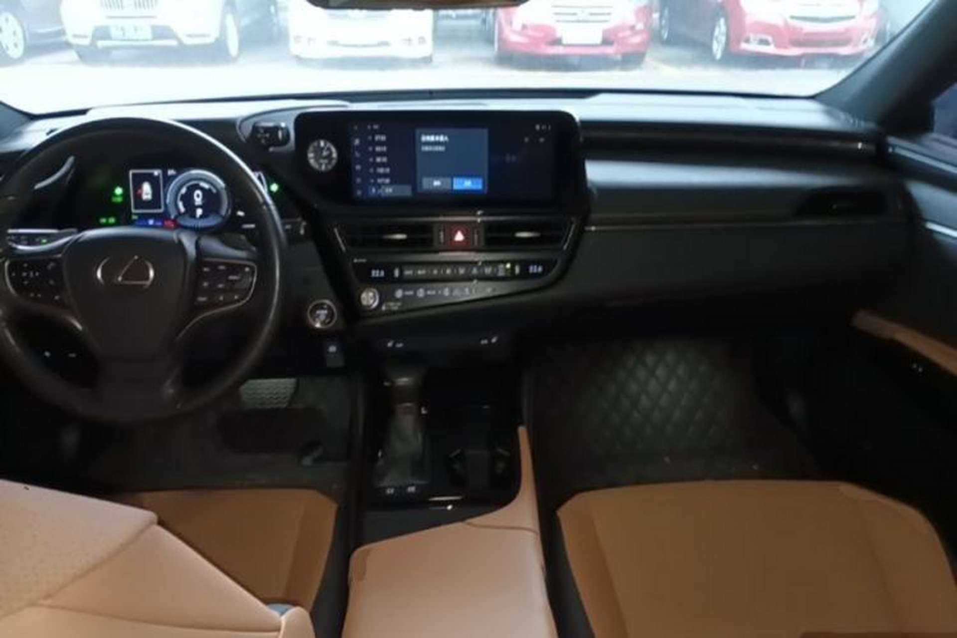 Used Lexus ES 2022 300h Excellence Edition Center Console