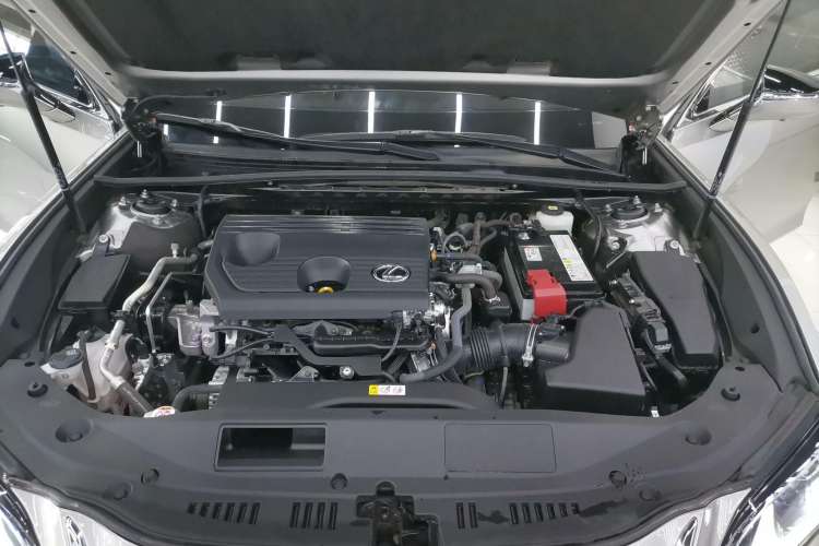 Used Lexus ES 2022 200 Excellence Edition Engine Bay