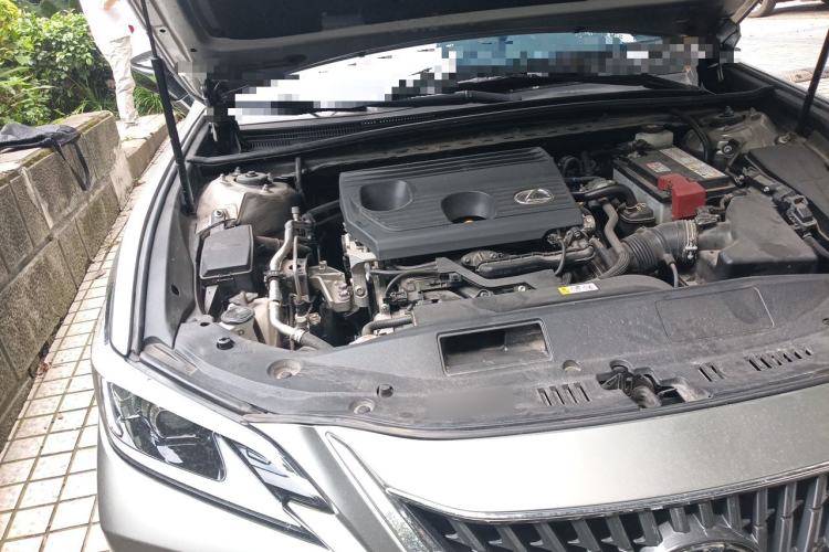 Used Lexus ES 2022 200 Excellence Edition Engine Bay Right
