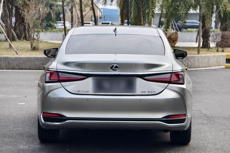 Used Lexus ES 2022 200 Excellence Edition Exterior 6