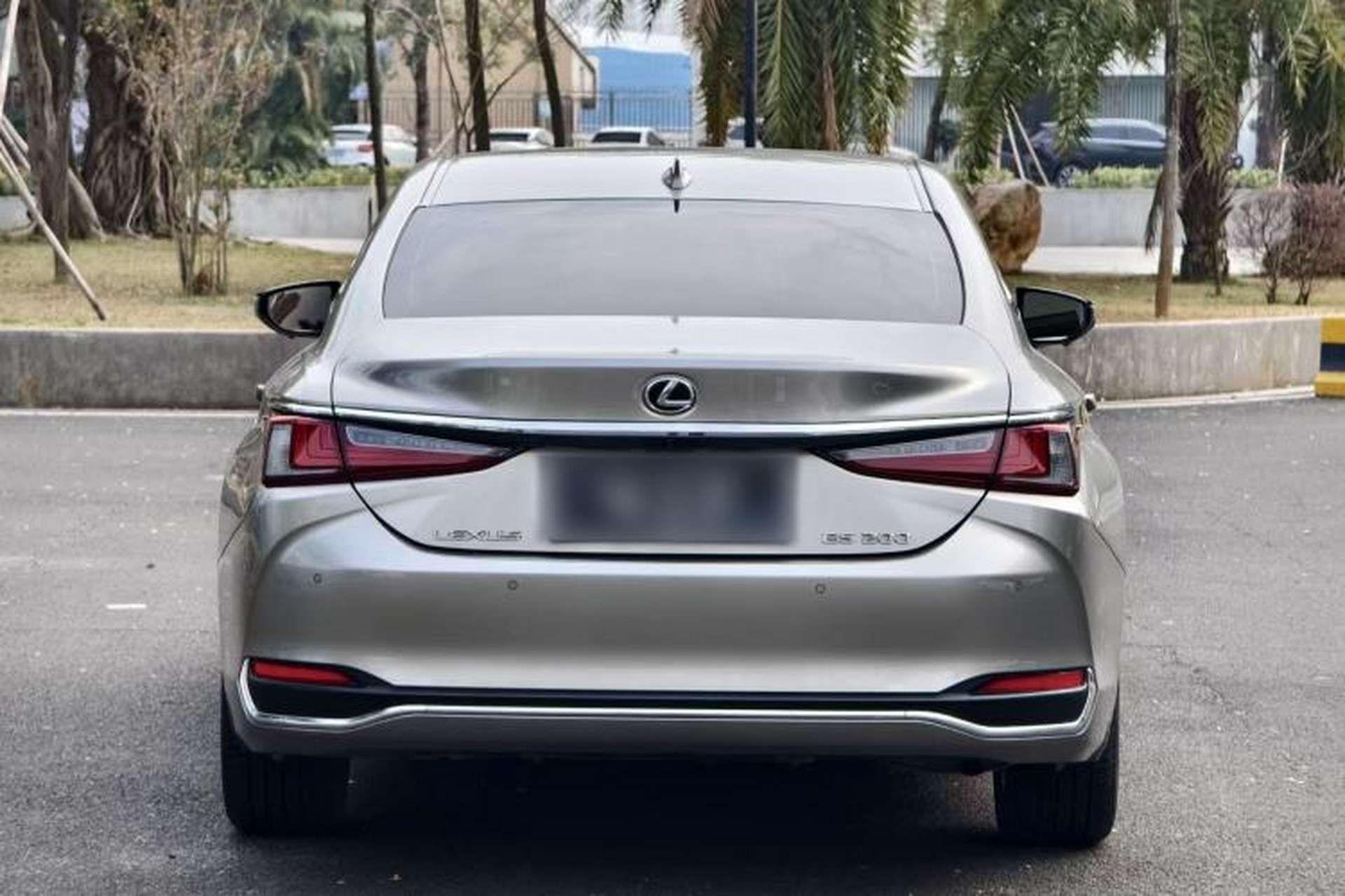 Used Lexus ES 2022 200 Excellence Edition Exterior 6