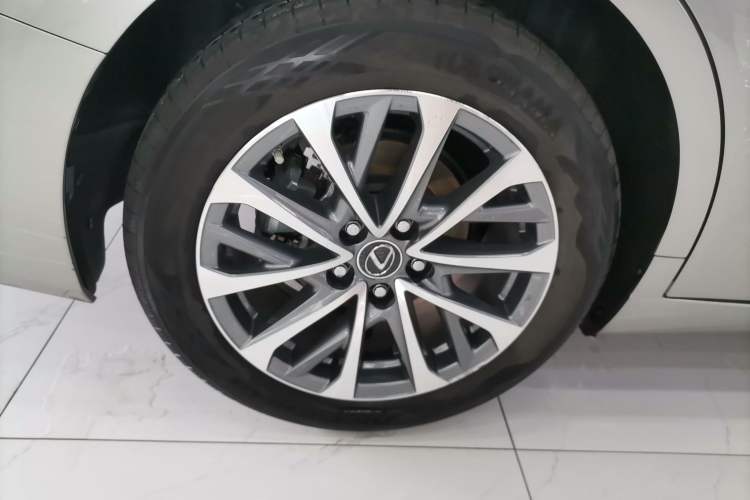 Used Lexus ES 2022 200 Excellence Edition Exterior 8