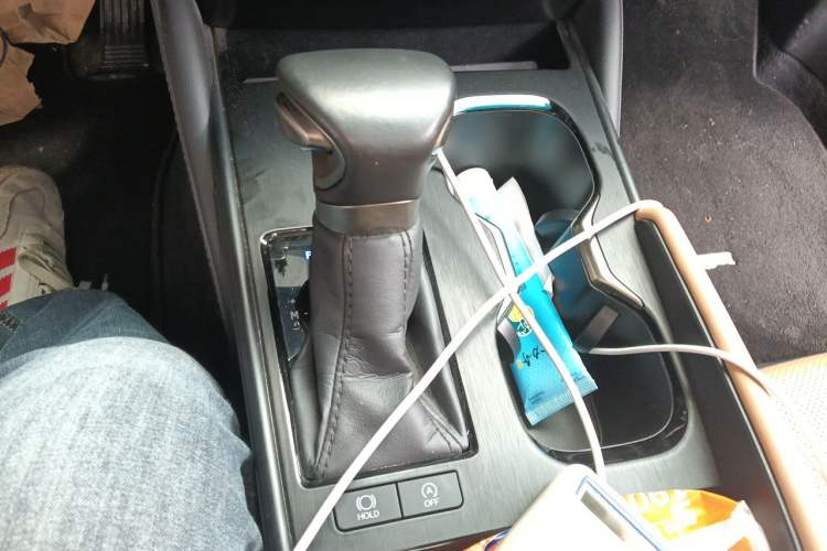 Used Lexus ES 2022 200 Excellence Edition Gear Lever