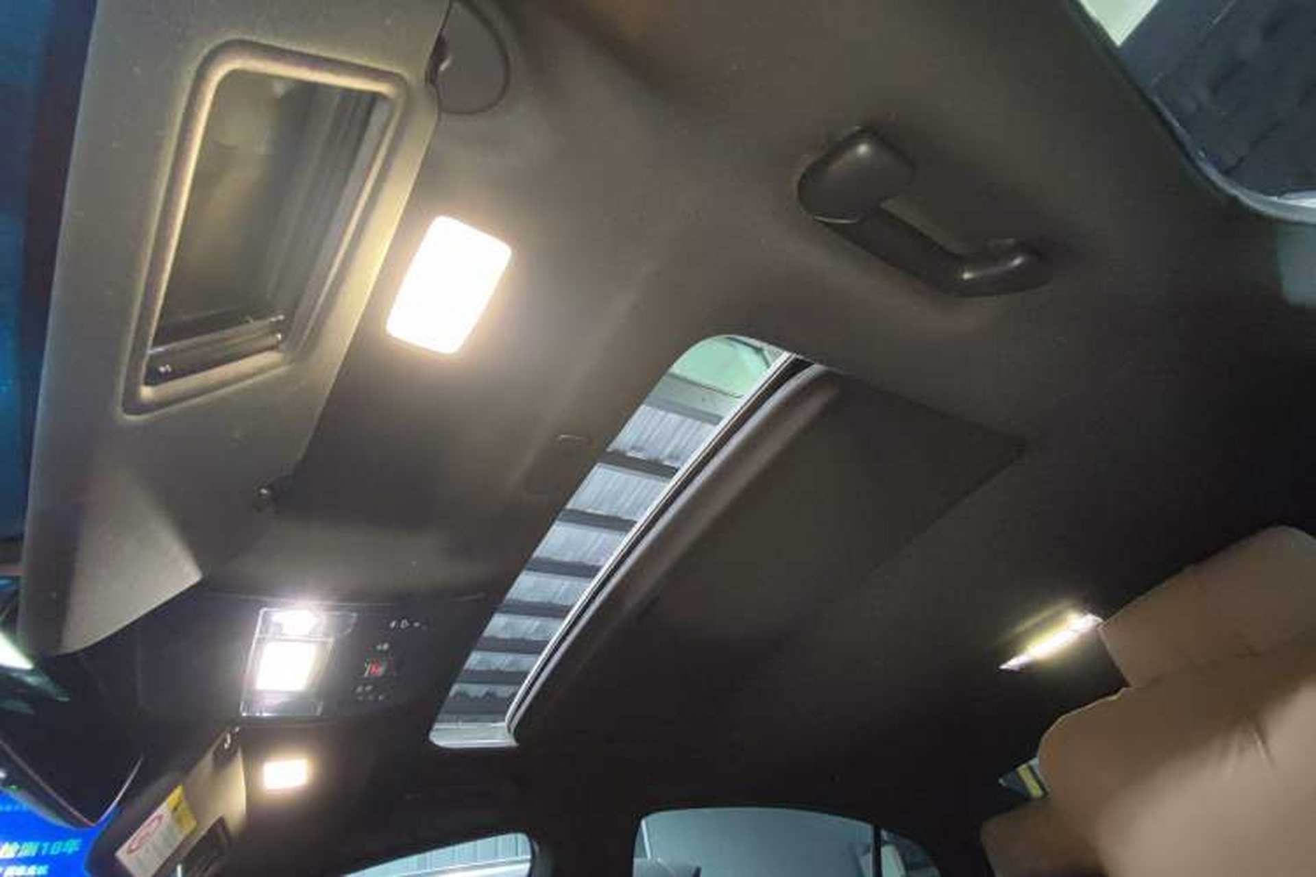 Used Lexus ES 2022 300h Excellence Edition Headliner