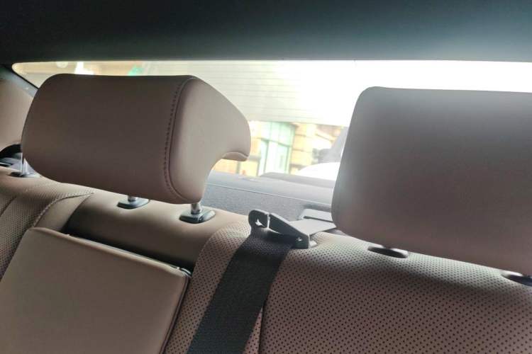 Used Lexus ES 2022 200 Excellence Edition Headliner
