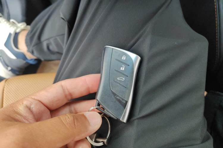 Used Lexus ES 2022 200 Excellence Edition Interior 1