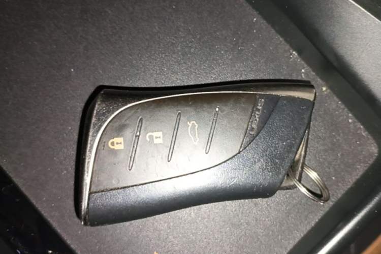 Used Lexus ES 2022 300h Excellence Edition Interior 1