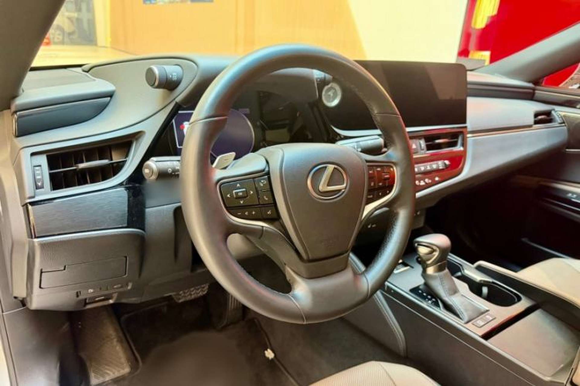 Used Lexus ES 2022 200 Excellence Edition Interior 2